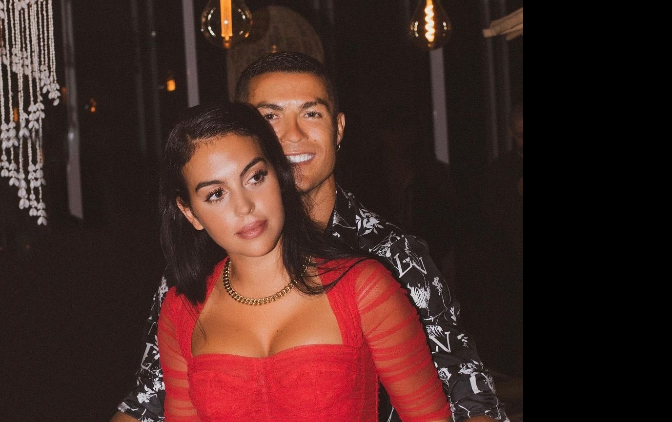 EsvfEFPWMAEvmX9 - OnzedAfrik