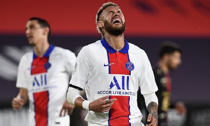 CM Rennes 1 1 PSG les hocirctes annulent le penalty de Neymar en premiegravere peacuteriode - OnzedAfrik
