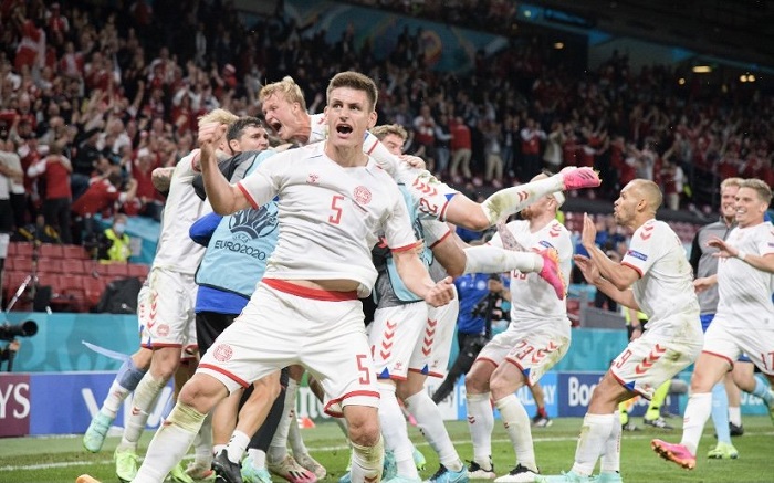 E405Ap3XEAQStXq - OnzedAfrik