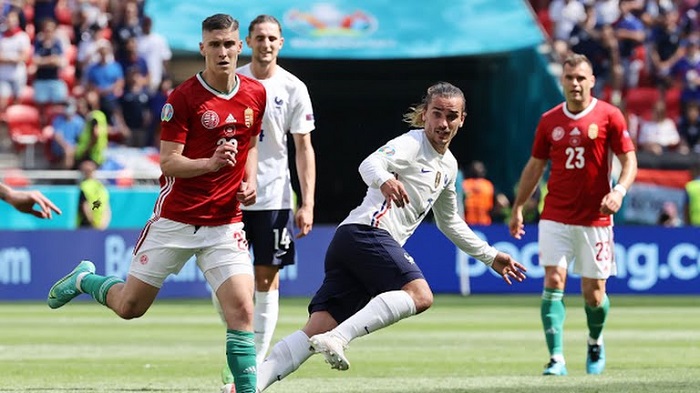 E4QH7jPWQAQqAhv - OnzedAfrik