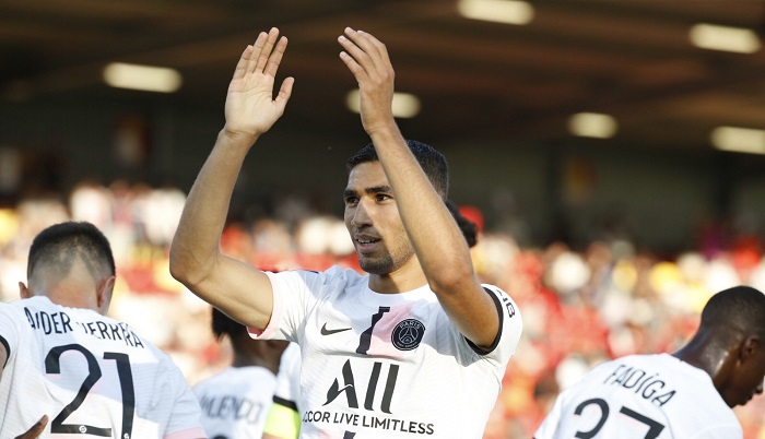 E8Ng8y7XEAQP9Gi - OnzedAfrik