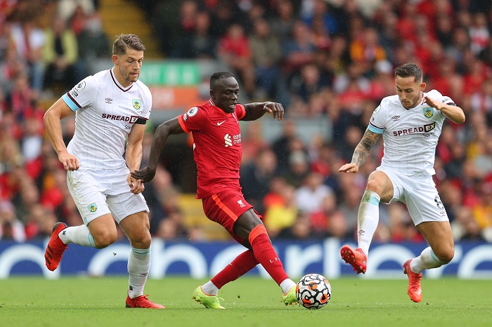 E9UQPB7XMAIrd6u - OnzedAfrik