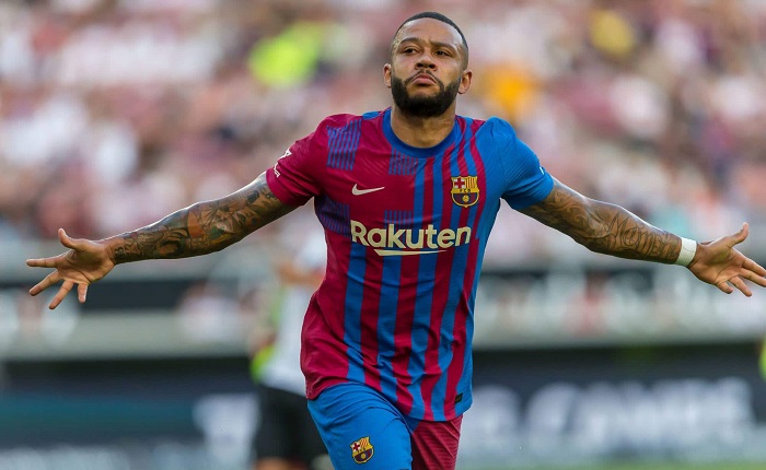 Memphis Depay Barca Stuttgart - OnzedAfrik