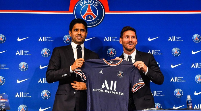 Nasser Al Khelaifi Lionel Messi PSG 1200x799 1 - OnzedAfrik