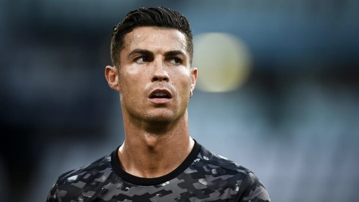 Cristiano Ronaldo of Juventus FC looks on during w d23019eca09d90ec6b36c4a799386cb0 - OnzedAfrik