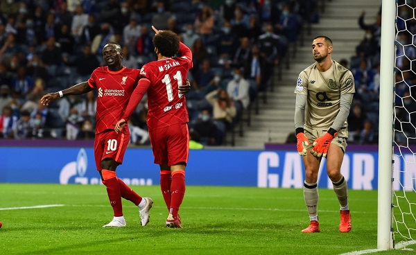 FAZhuyKUUAAbErJ - OnzedAfrik