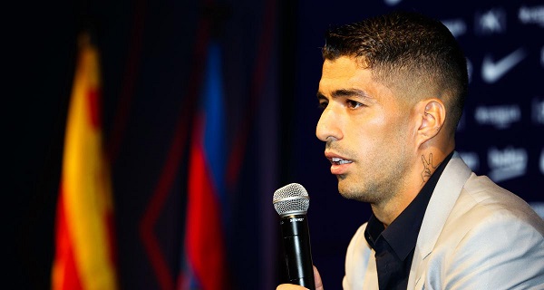 1200 L bara les larmes de luis suarez au moment de son dpart - OnzedAfrik