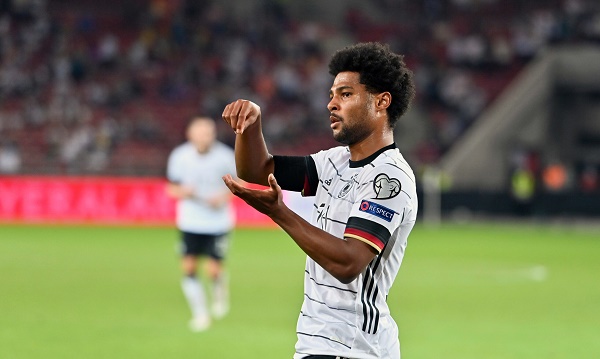 E yOJx3XIAIusqM scaled 1 - OnzedAfrik