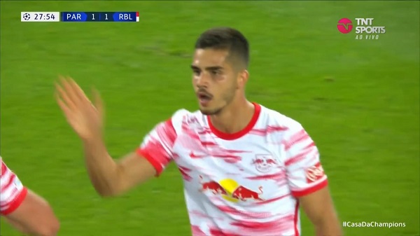 FCFe9 nUYAEPpke - OnzedAfrik