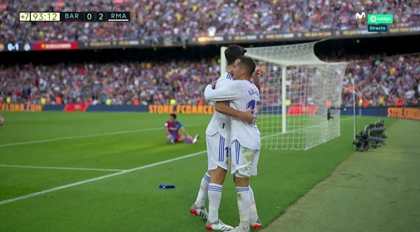 FCehHBNXEBAu1YW - OnzedAfrik