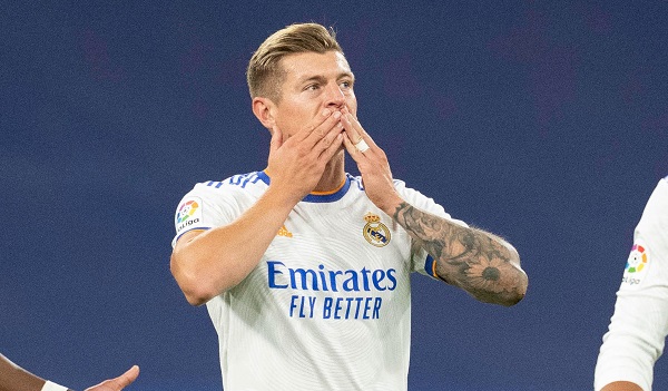 FDiZUHOXIAQmaqq - OnzedAfrik