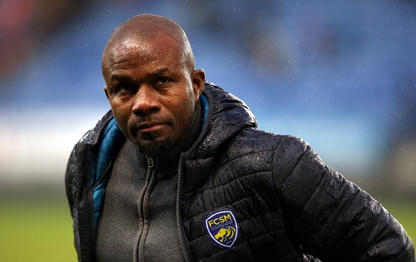 omar daf a voulu faire souffler plusieurs cadres mardi soir a guingamp photo er lionel vadam 1632246643 - OnzedAfrik