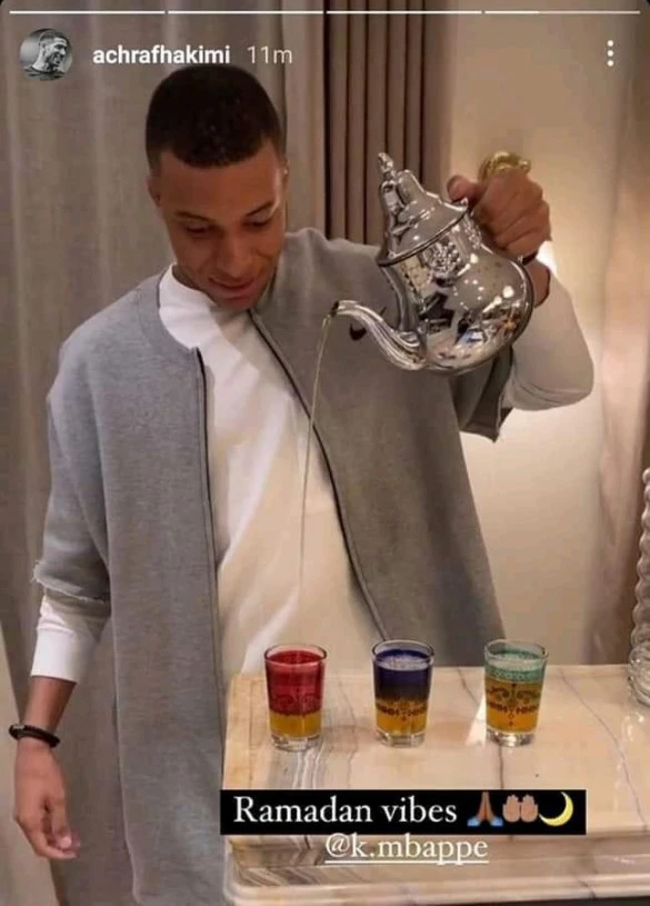 « Ramadan vibes ! » : Quand Hakimi et Mbappé savourent ensemble le thé marocain 11 img 0111 - OnzedAfrik