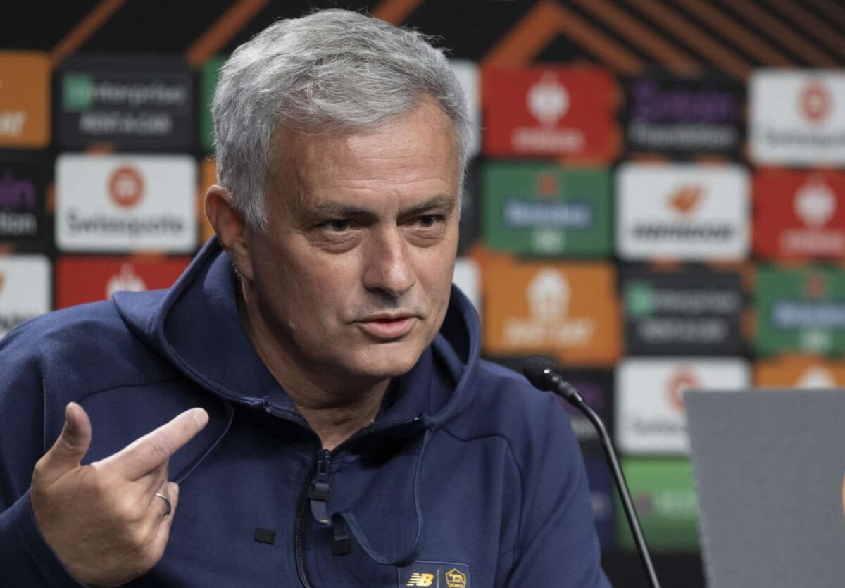 mourinho scaled e1692728300524 - OnzedAfrik