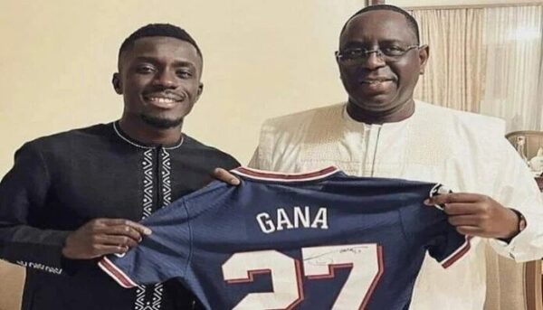 ezgif.com gif maker 7 e1652807027385 - OnzedAfrik