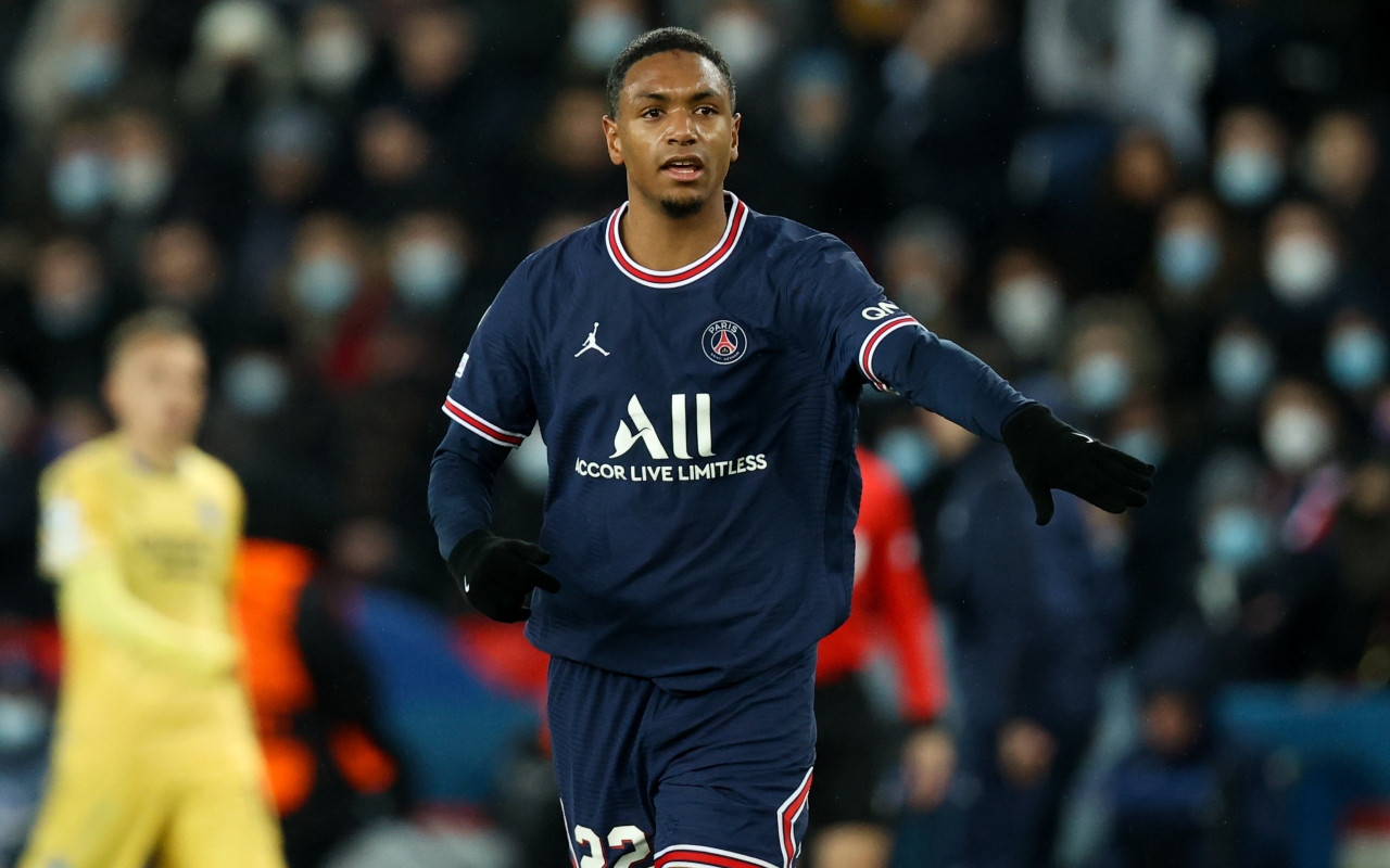 FWXKPVoXoAAzOMv - OnzedAfrik