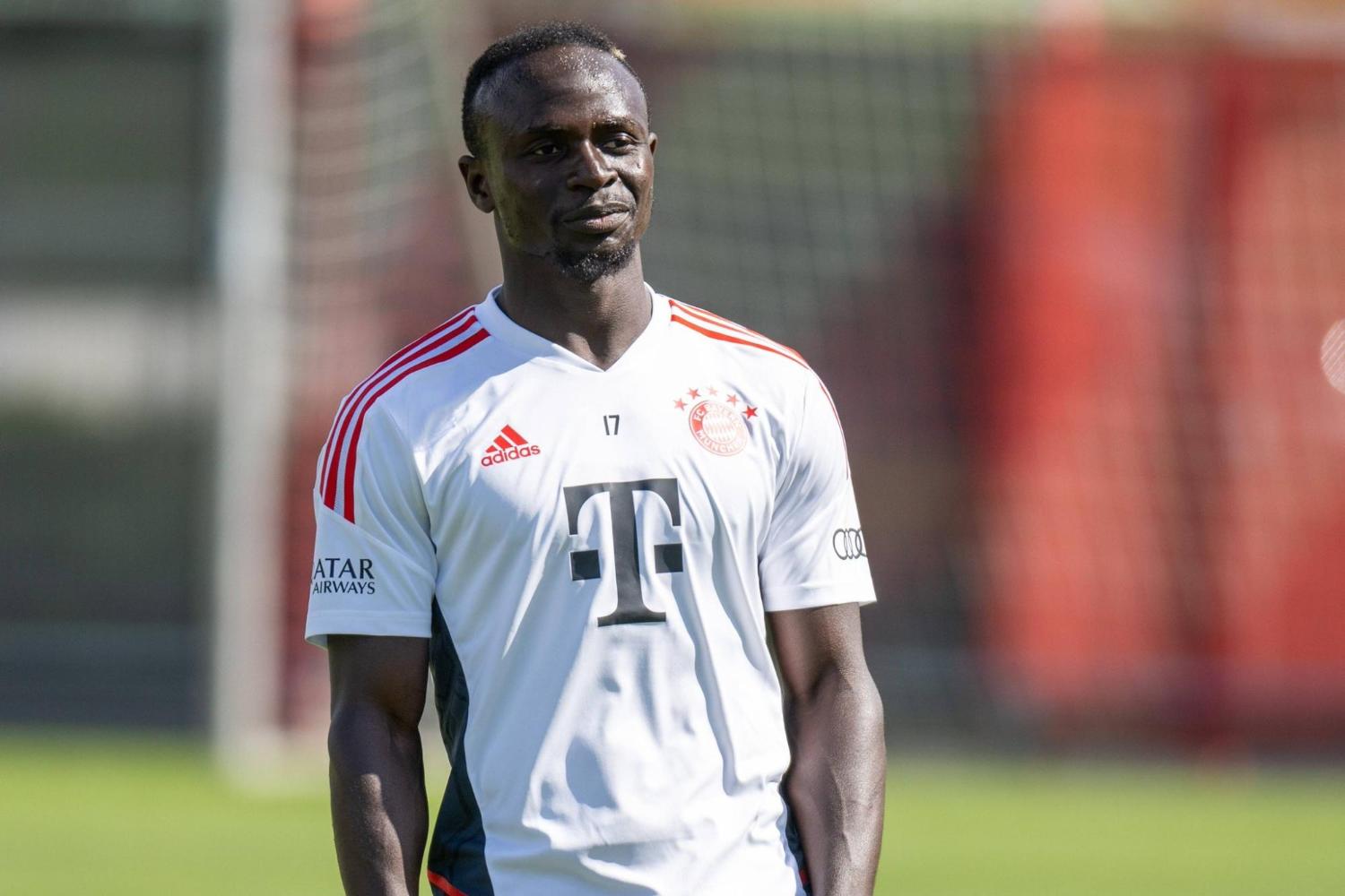 FXKQBdXWAAAjdij - OnzedAfrik