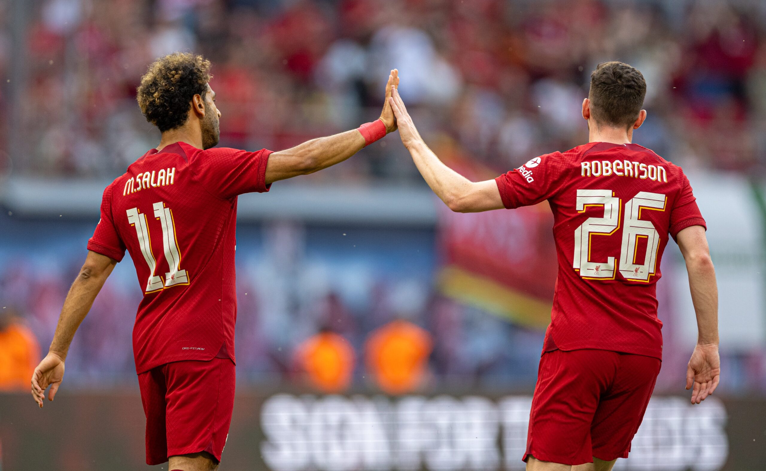 FYNQ7 nWAAA28h4 scaled - OnzedAfrik