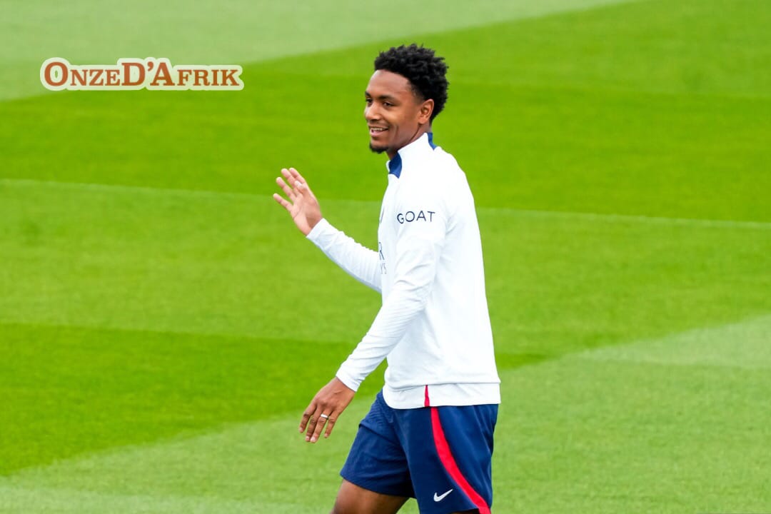 34363442 BFE1 46DE 9784 EFF3E8D639BC - OnzedAfrik