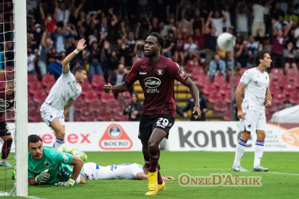 F6B8E87E 849B 47D0 9DEA E563727399DE - OnzedAfrik