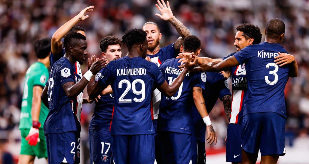 psg AVEC gana Gueye - OnzedAfrik