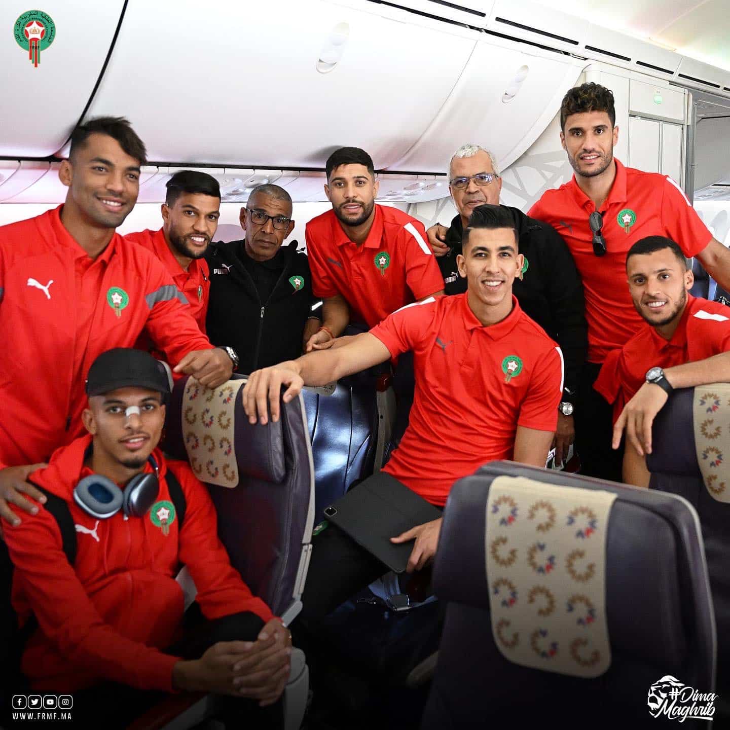 Mondial 2022 : Le Maroc s'envole pour le Qatar, un blessé à bord ! 19 FhcSpPPXkAIbn K - OnzedAfrik