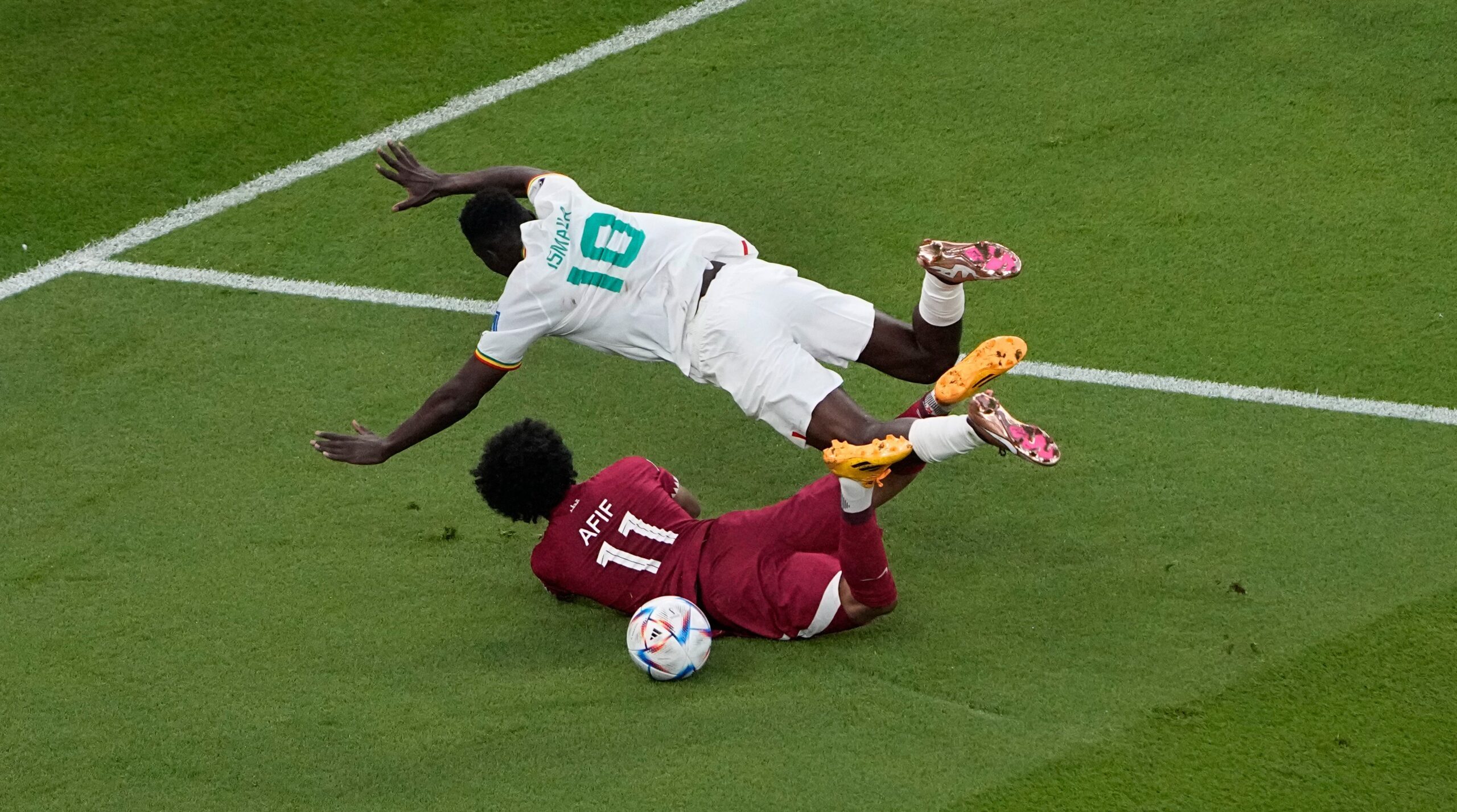 FiaeQ2OXEAAq3n scaled e1669385112819 - OnzedAfrik