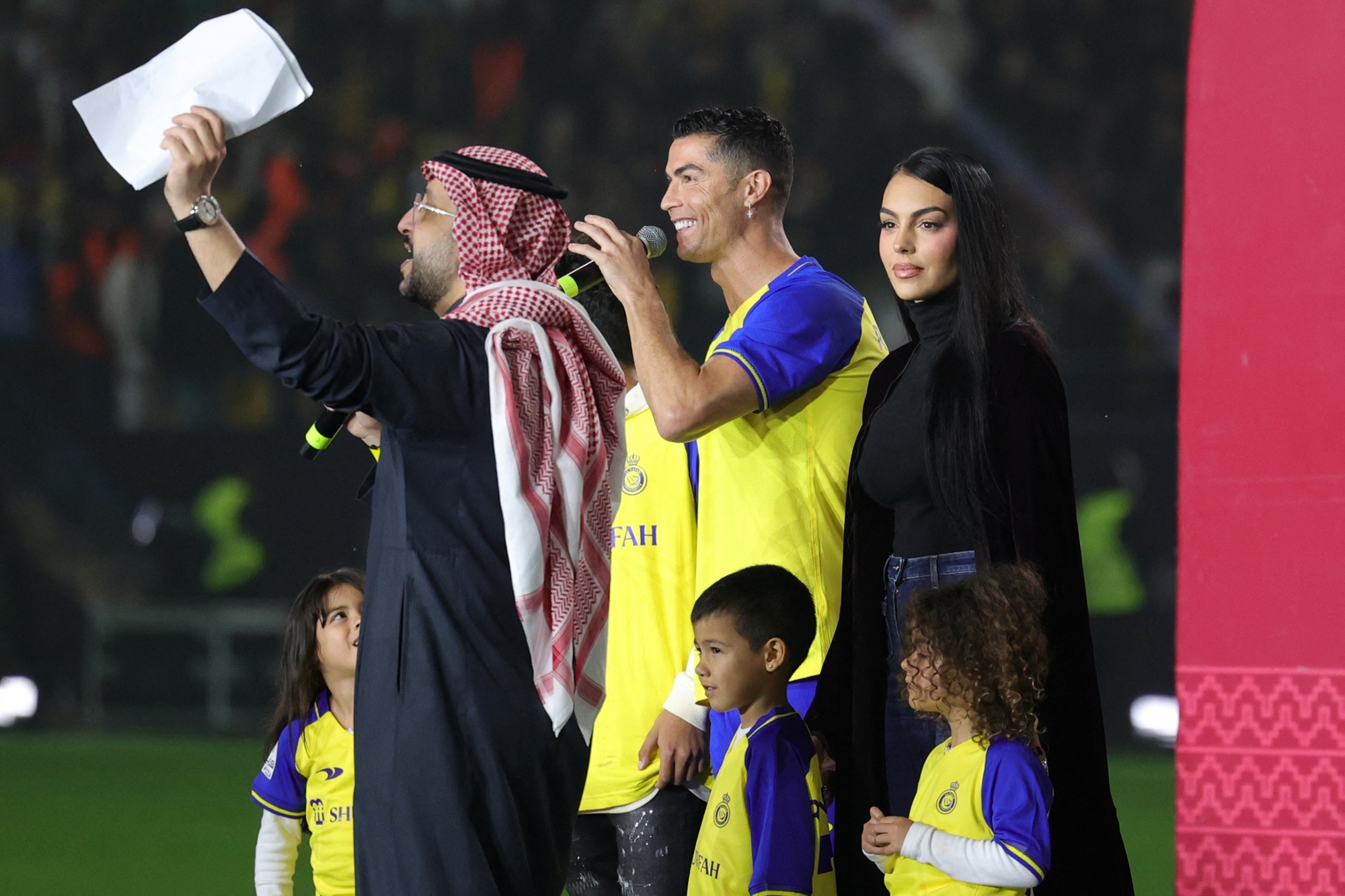 1565198 cristiano ronaldo et georgina rodriguez a ryad en janvier 2023 - OnzedAfrik