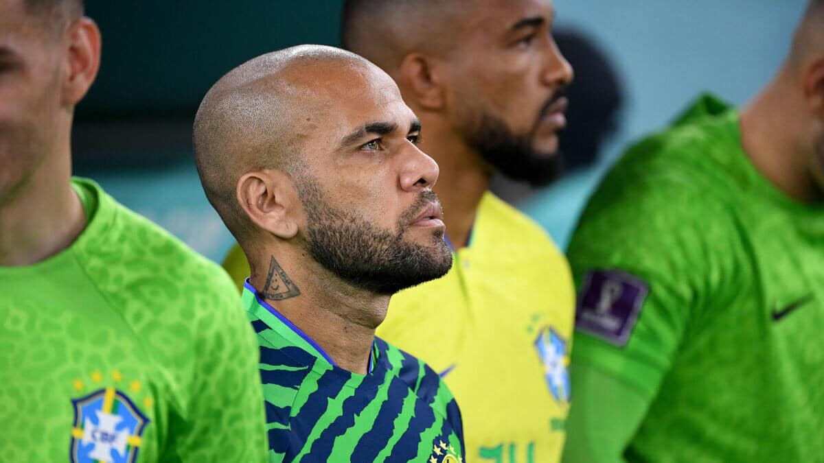 FmIGV4UXkBUW0Nu - OnzedAfrik