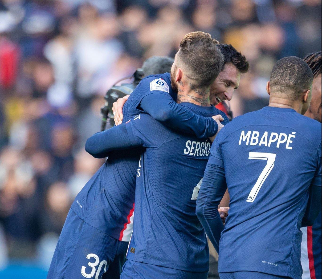 Ramos Messi vert e1676876816307 - OnzedAfrik