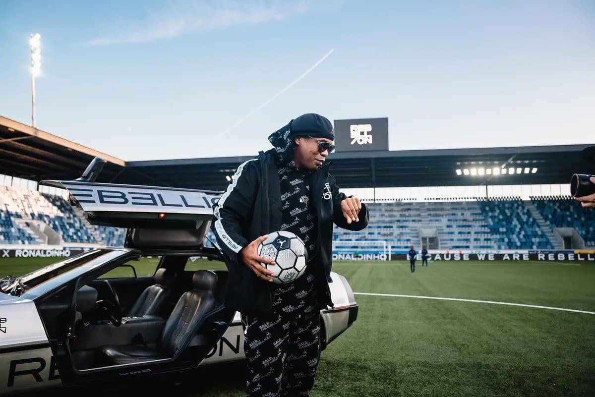 Ronaldinho - OnzedAfrik