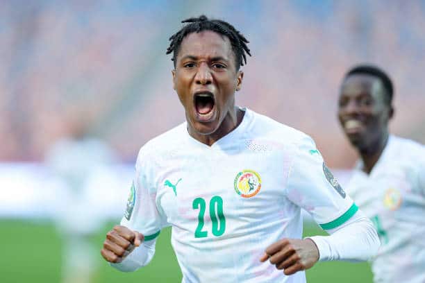 Fqis5iBXoAAmaPX - OnzedAfrik