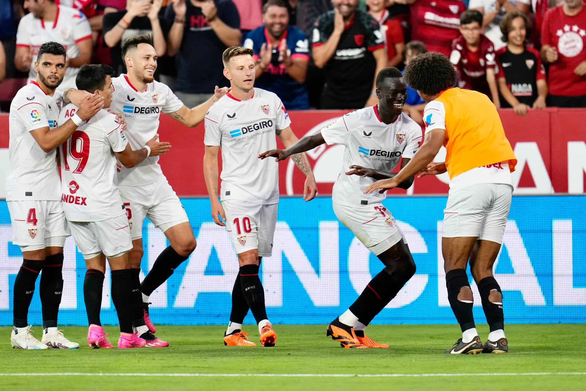 FvTufTdXwAEV3HL - OnzedAfrik