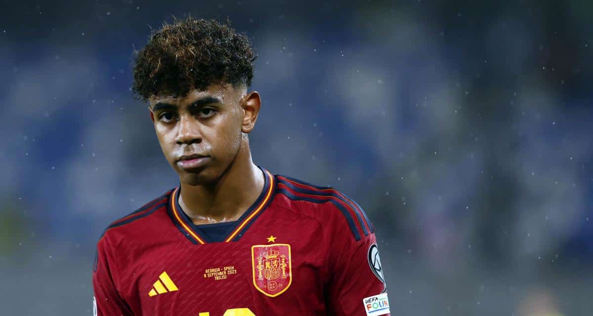 1200 L bara le nouveau dribble de folie de yamal avec l espagne vido - OnzedAfrik