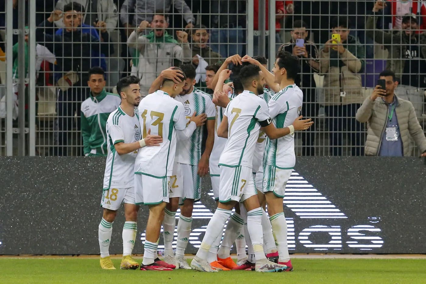 5AAE2FE4 7729 41C7 86FF AEB8A537D74E - OnzedAfrik