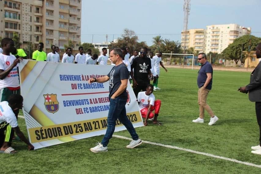 8BBAAE95 EE68 44A1 82AD 5E030195F30F - OnzedAfrik