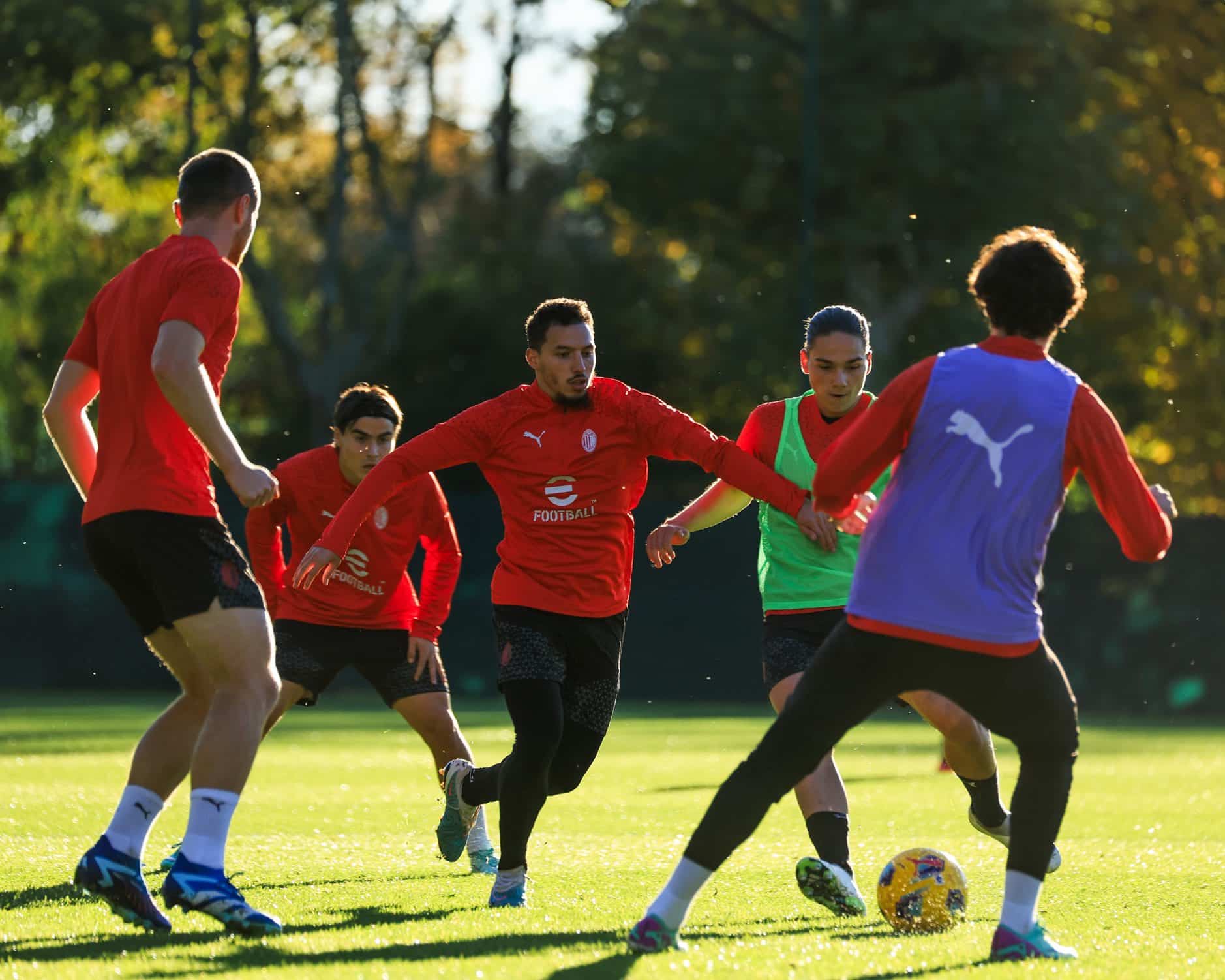 F 990NWQAAi U - OnzedAfrik