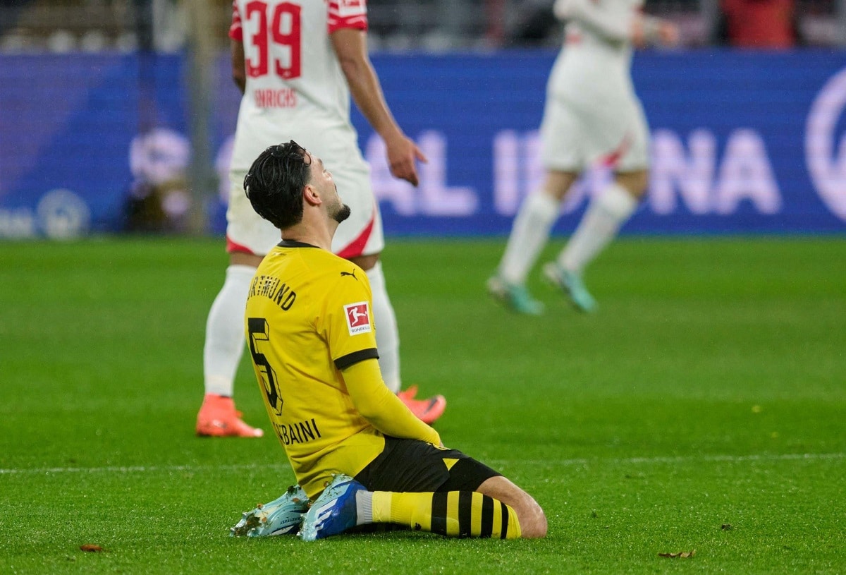 Bensebaini Dortmund - OnzedAfrik