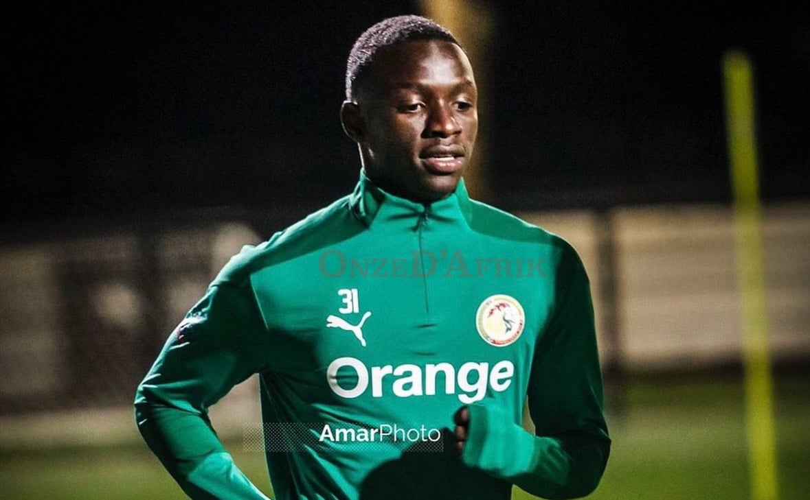 71B1537A E7A6 404C AE14 BF78BBCC3C4E - OnzedAfrik