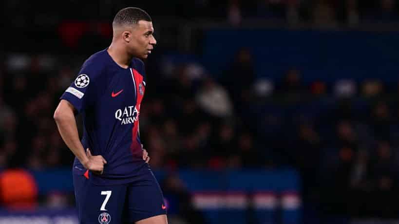 Habib Bèye et Samir Nasri le désignent unanimement : « Il est à 200% responsable de cette débâcle (PSG 2-3 Barça) » 11 Beye et Nasri chargent Mbappé