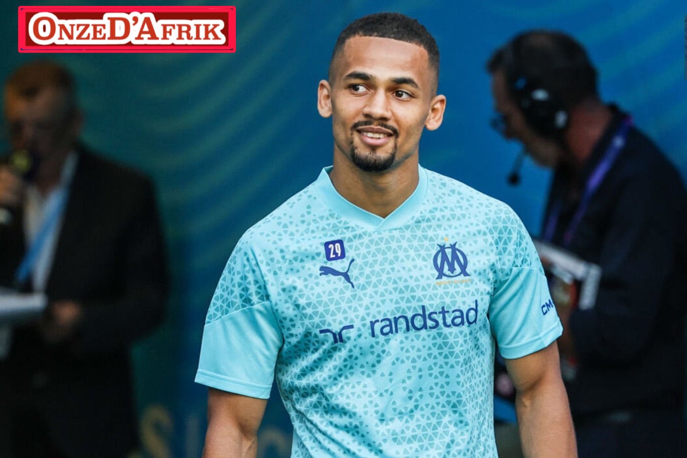 3AAF3980 BDF6 4DD9 9FFC 93BCF7BFC0A4 - OnzedAfrik