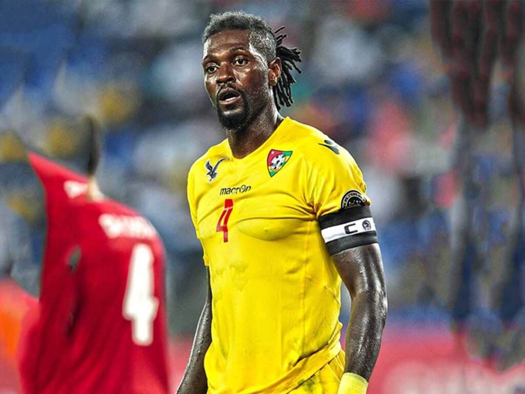 Adebayor : « J’ai failli laisser ma vie pour ce pays. C’est comme ça qu’on me récompense ? » 11 Adebayor