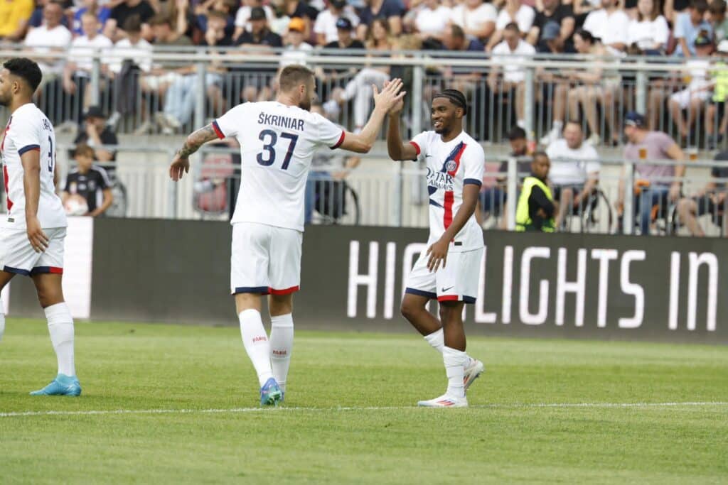 Le Sénégal et le Maroc à la lutte pour un binational 14 Ibrahim Mbaye au cœur d'un duel Sénégal-Maroc