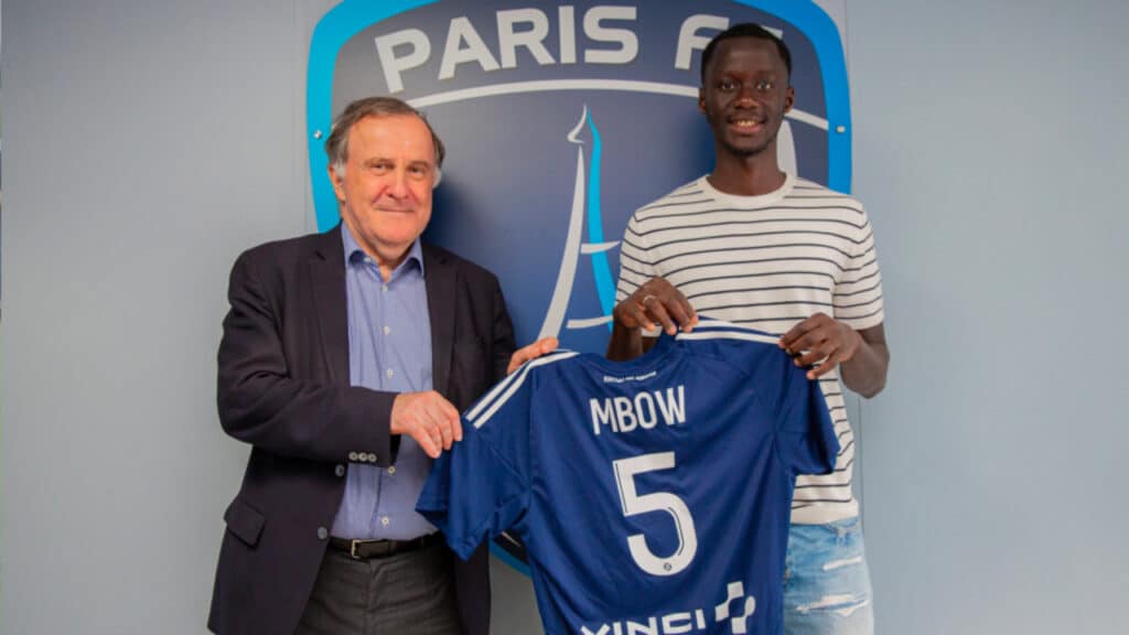 Sénégal : après Yehvann Diouf, un joueur du Paris FC frappe à la porte de l’équipe nationale 11 GfKBU2TWwAAD LE - OnzedAfrik