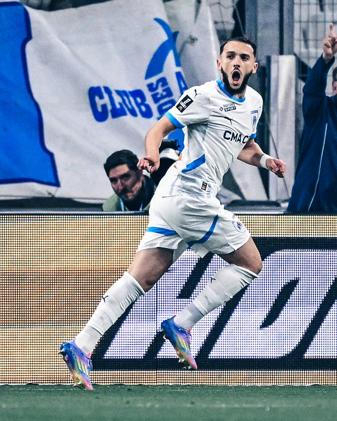 GpkNhdAXAAMV6 j - OnzedAfrik