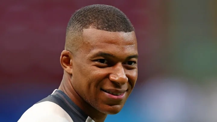 WhatsApp Image 2025 05 11 at 8.18.45 PM - OnzedAfrik