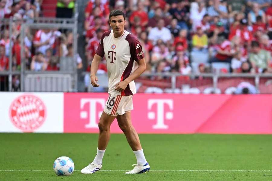 017c3179 00b9 49a0 801f e5d61b22d571 - OnzedAfrik