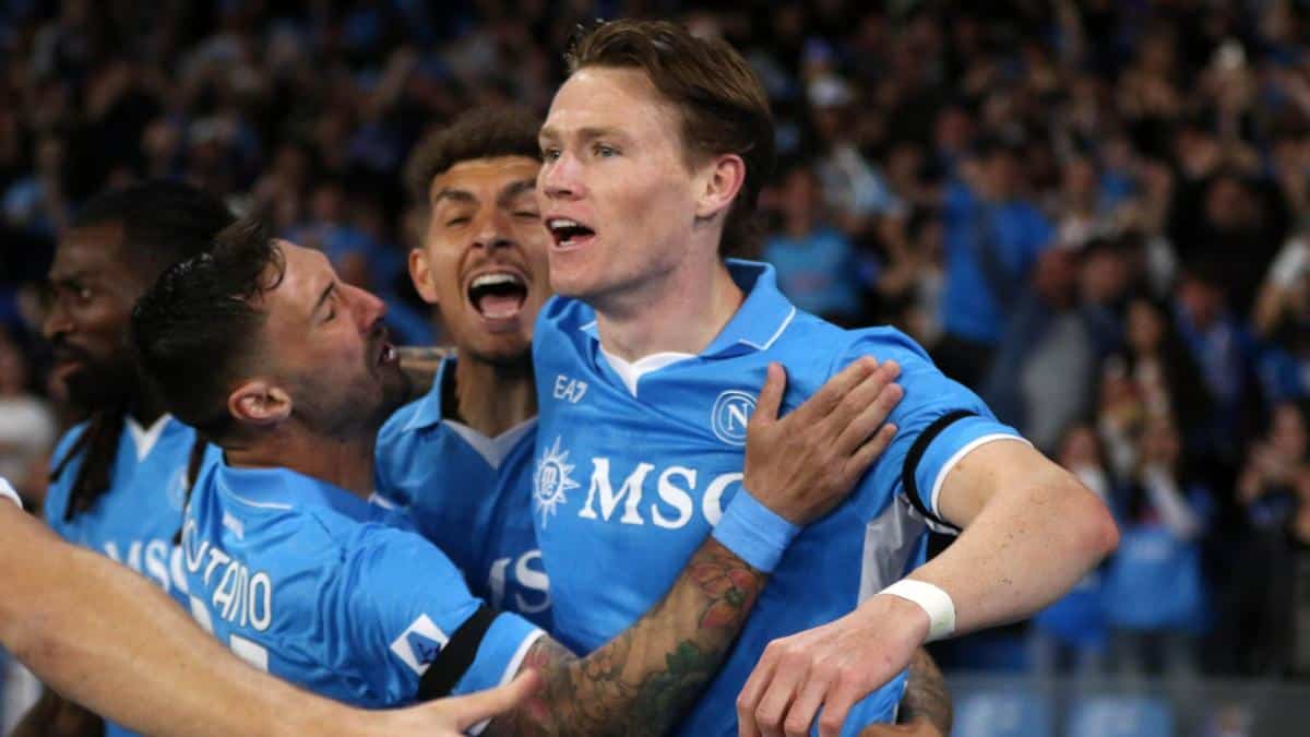 epaliveeight220665 - OnzedAfrik