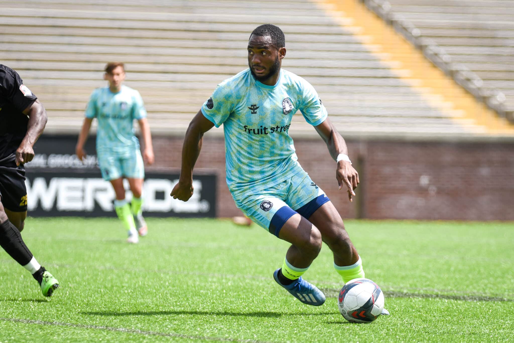 malango scaled 1 - OnzedAfrik