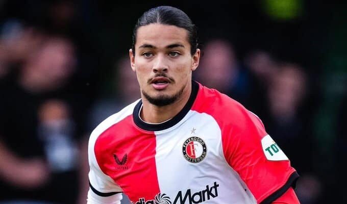 Anis Hadj Moussa e1743354409890 - OnzedAfrik